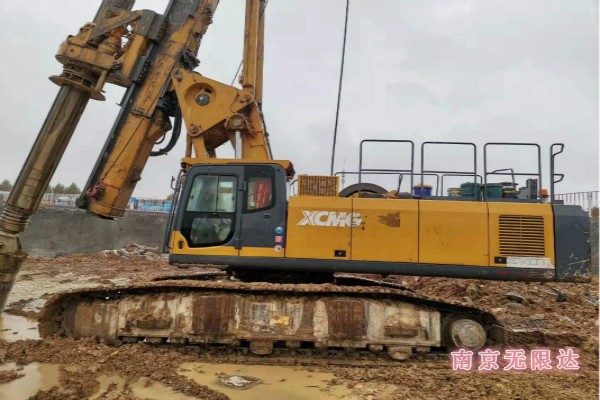 高溫、高濕環(huán)境中對旋挖樁機采取的防護措施.jpg