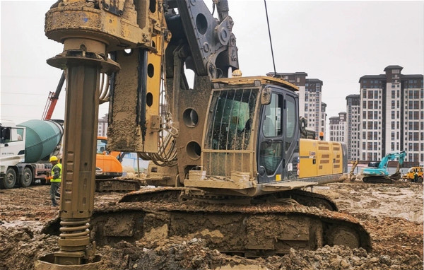 新客戶何以如此信任徐工旋挖鉆機(jī)？.jpg